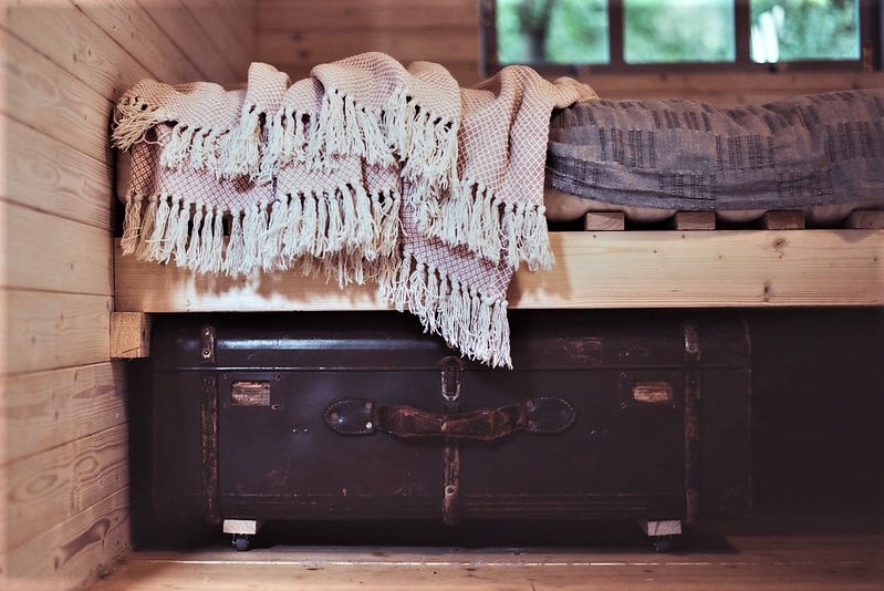 Interiér dřevěného tiny house